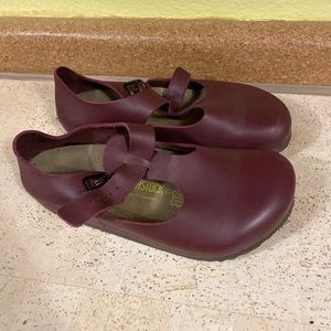 NWOT Red Leather Paris Birkenstock Mary Janes